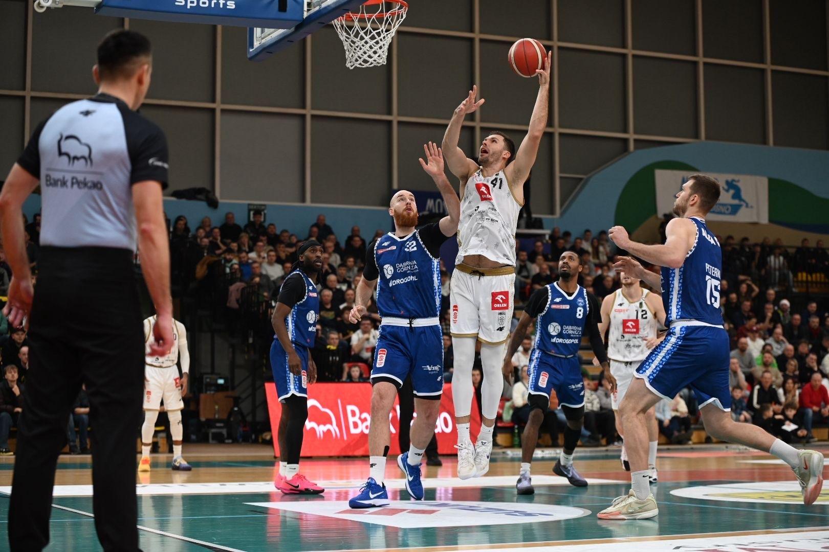 Miasto Szkła po dogrywce pokonuje MKS!