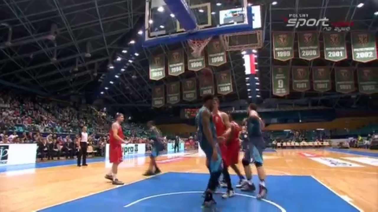 Alley oop Danny Gibson Markeith Cummings