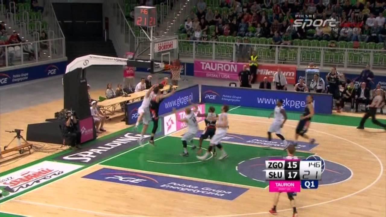 Damian Kulig blokuje kontrę  - PGE Turów Zgorzelec