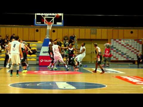 Mardy Collins& Chris Wright - alley-oop w SLOW MOTION - Gdynia Basket Cup 2015