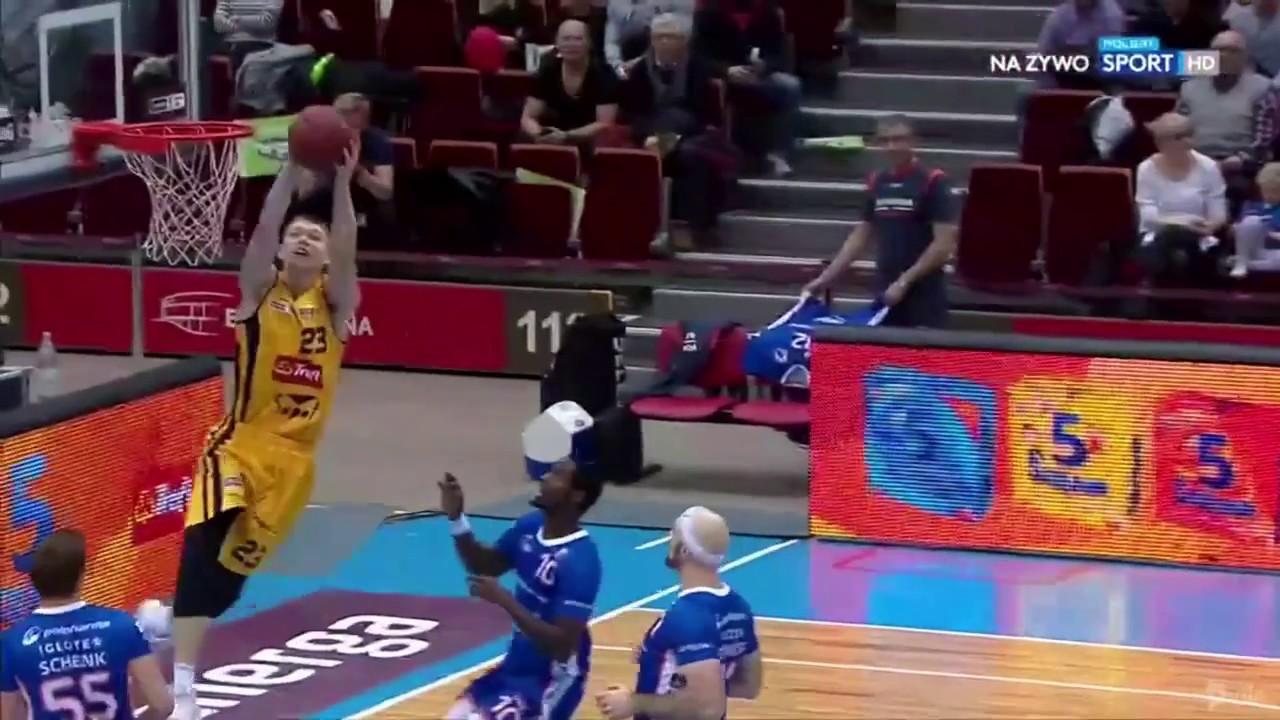 Love&Kolenda alley-oop! #EnergaBasketLiga #PLKPL