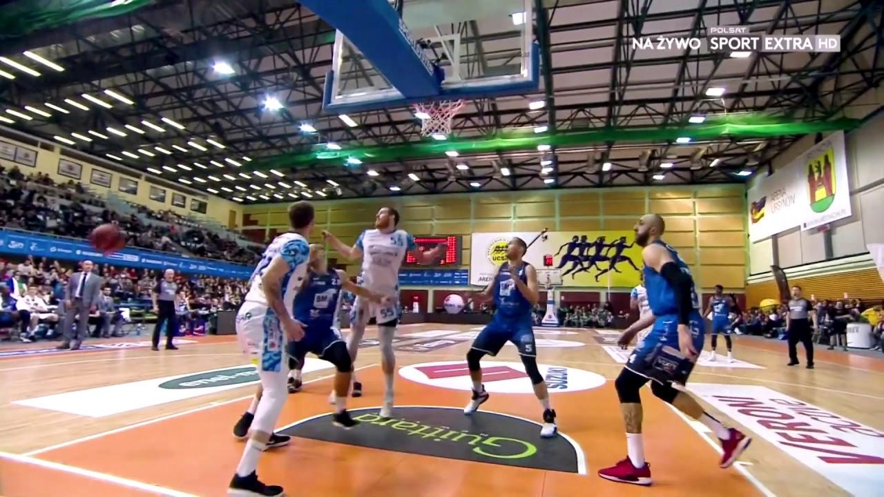 Kemp blokuje jak siatkarz! #SuzukiPucharPolski #PLKPL