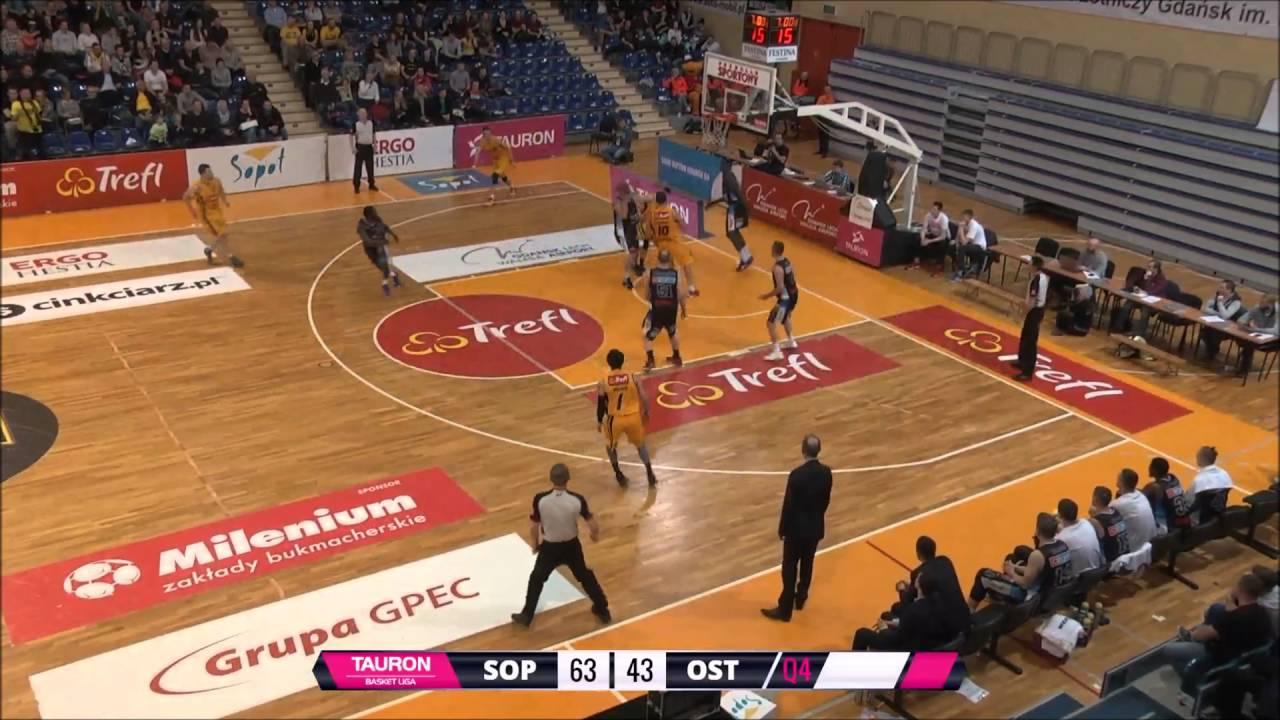 Alexis Wangmene  blokuje przy próbie wsadu Piotra Śmigielskiego! #TBLPL