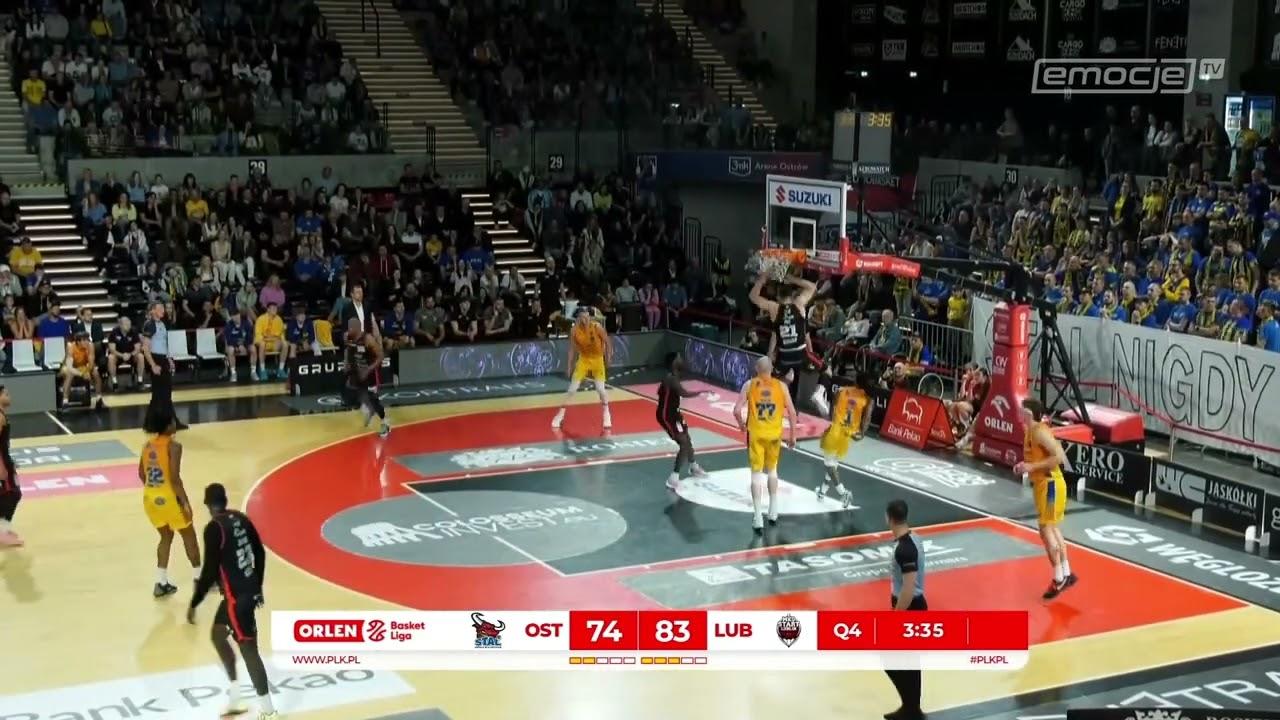 Filip Put dobija wsadem!