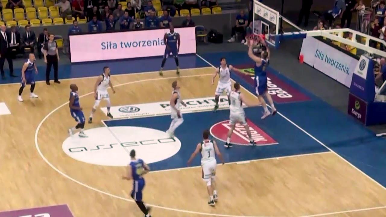 Koncertowa gra Arki! Alley-oop i wsad! #EnergaBasketLiga #PLKPL