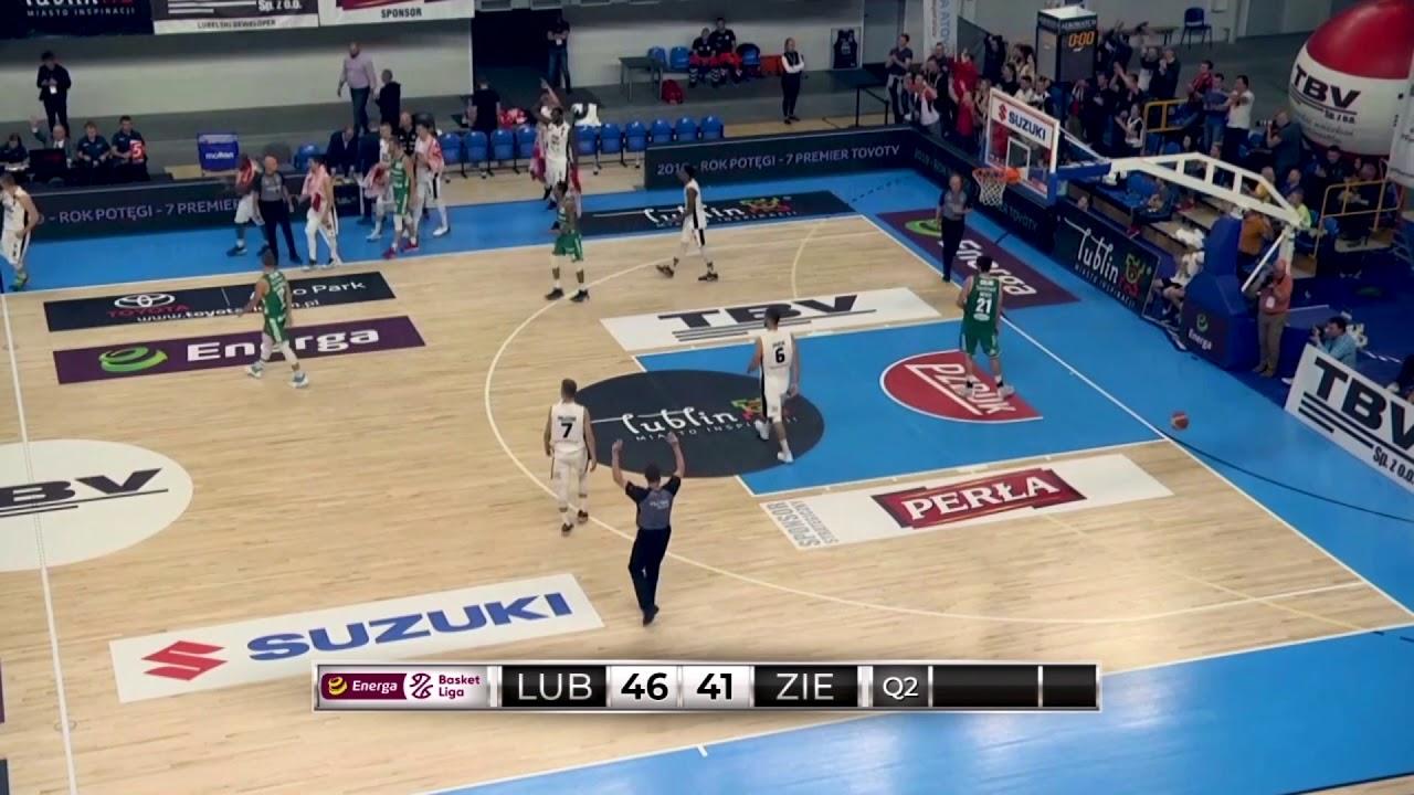 Szalona trójka równo z syreną! #EnergaBasketLiga #PLKPL