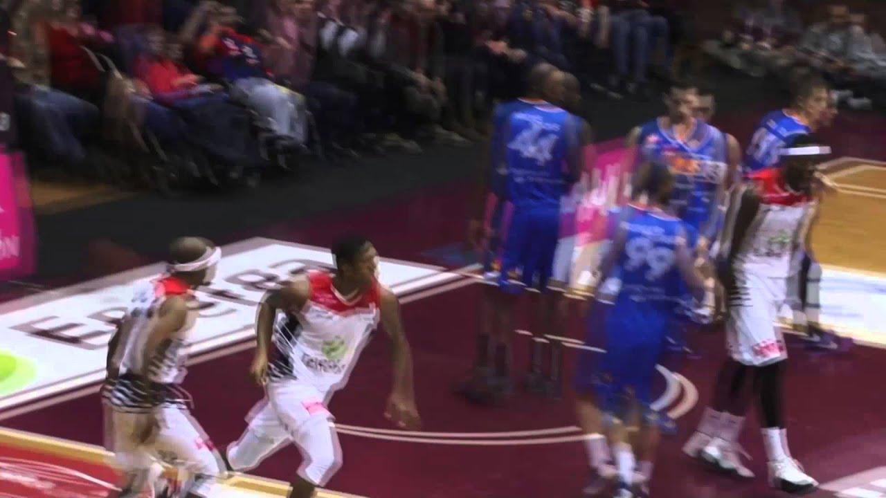 Blassingame Alley-Oop to Harper