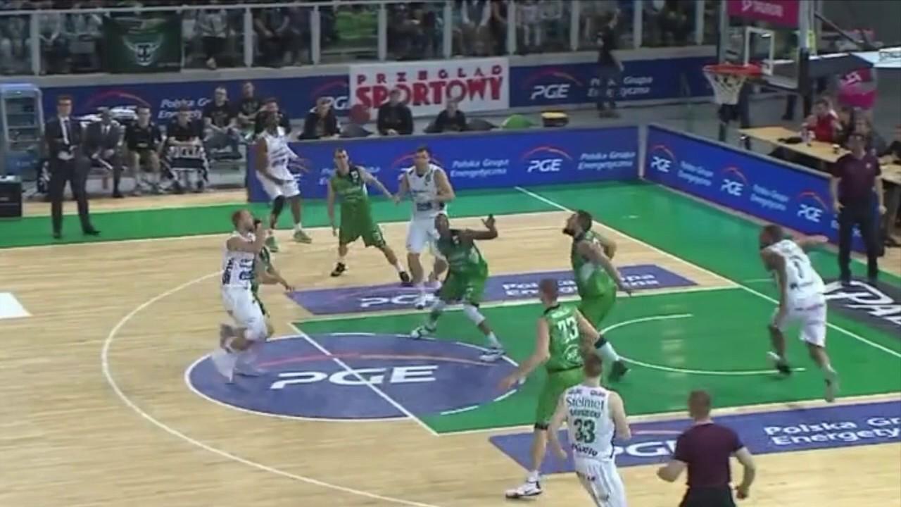 Łukasz Koszarek & Julian Vaughn - alley-oop!