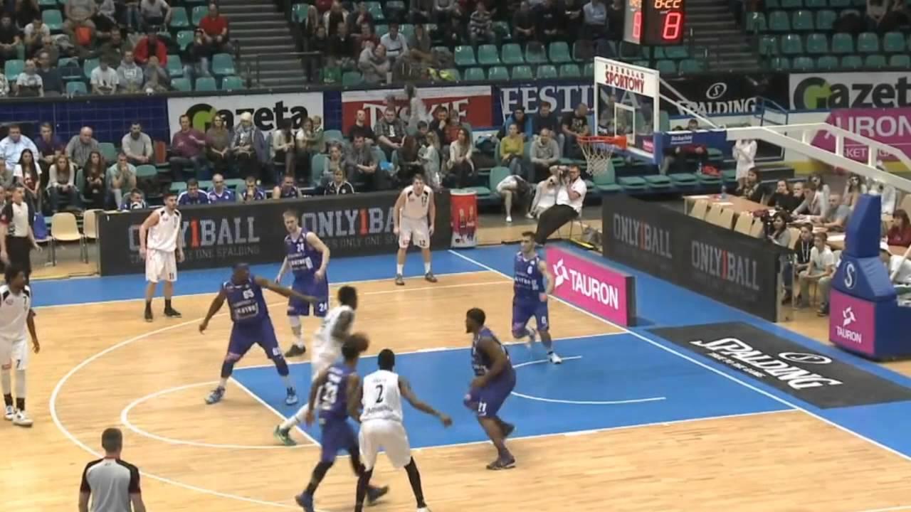 Jarvis Williams: 2 x SLAM DUNK & 1 x BIG BLOCK!