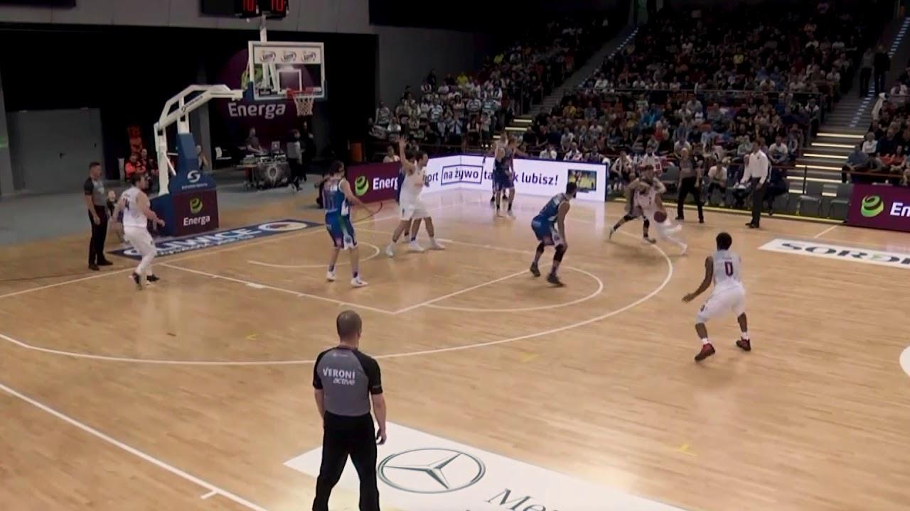 Mack w akcji za 5 punktów! #EnergaBasketLiga #PLKPL