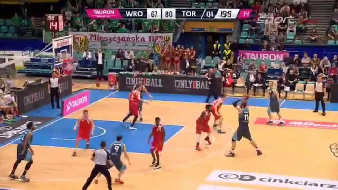Akrobatyczny rzut Markeith'a Cummingsa