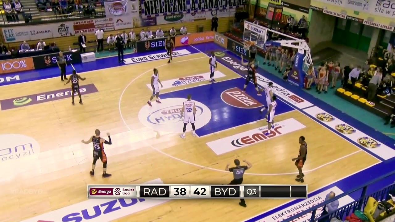 Walton podaje między nogami obrońcy! #EnergaBasketLiga #PLKPL