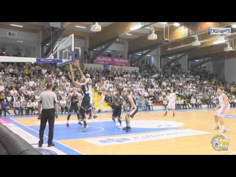 Kwamain Mitchell super Dunk
