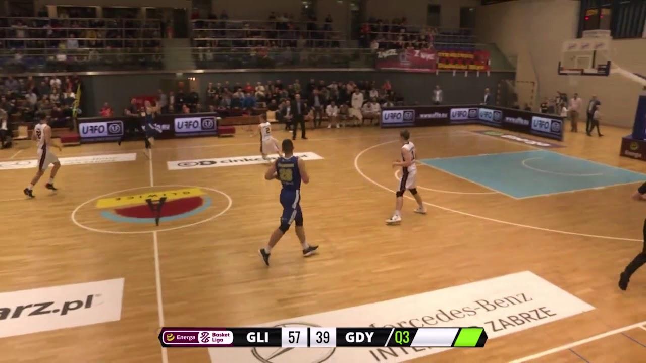 Szubarga celnie z połowy równo z syreną! #EnergaBasketLiga #PLKPL