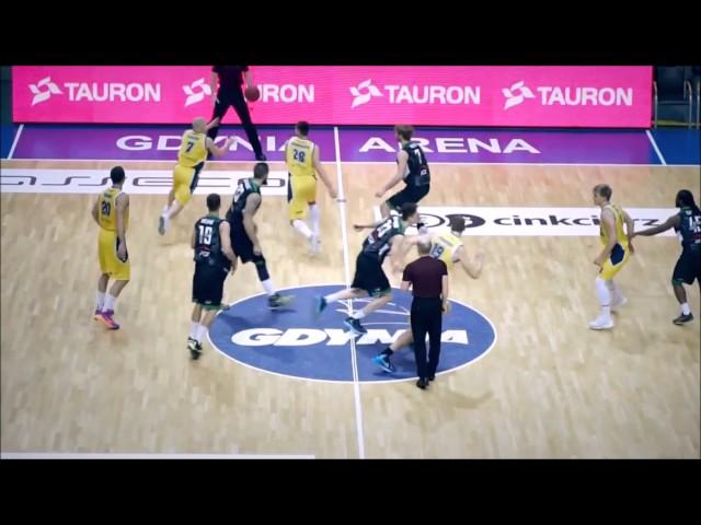 Krzysztof Szubarga & Roman Szymański - alley-oop na początku meczu!