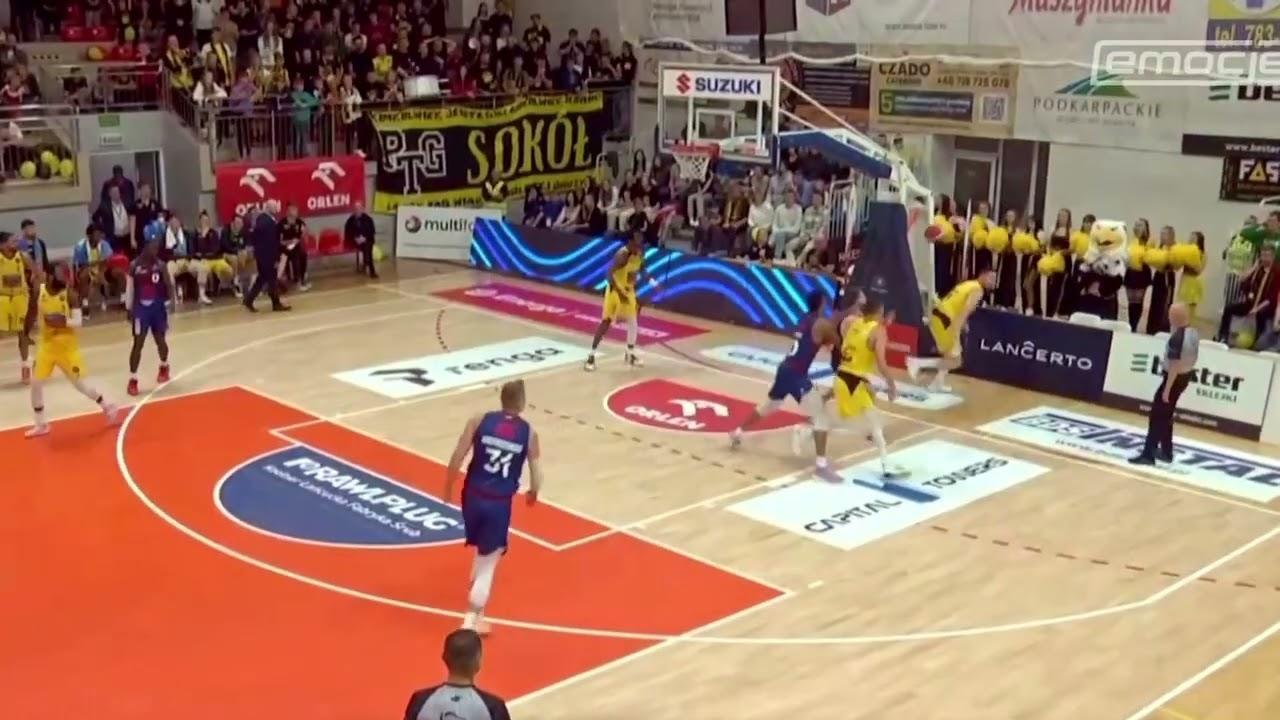 James Eads mocno z góry! #EnergaBasketLiga #PLKPL