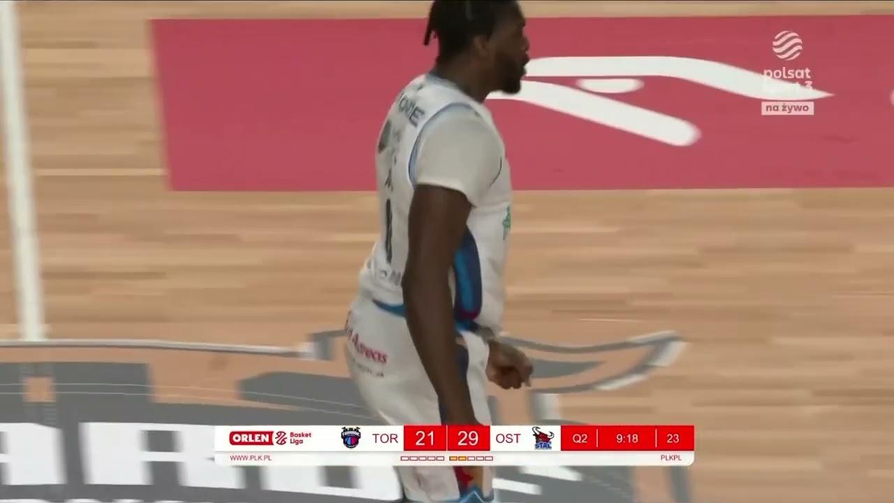  Abdul-Malik Abu pakuje razem z obrońcą! #ORLENBasketLiga #PLKPL