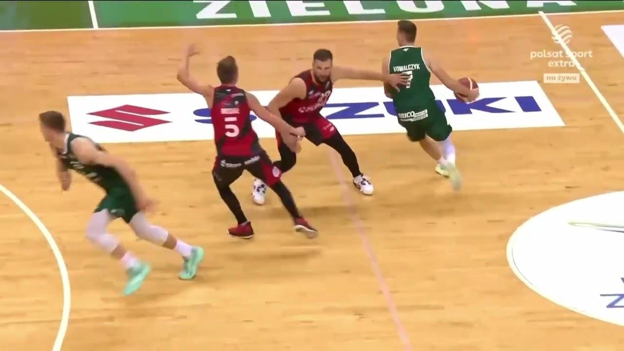 Alley-oop alert! Jan Wójcik poleciał! #EnergaBasketLiga #PLKPL