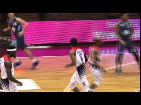 Demonte Harper pokazuje pazur!