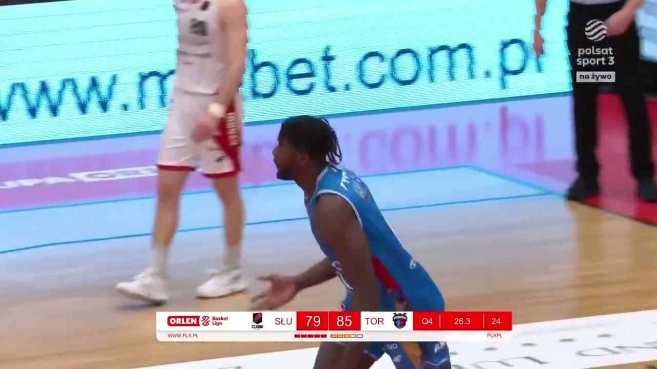 Abdul-Malik Abu mocno z góry!