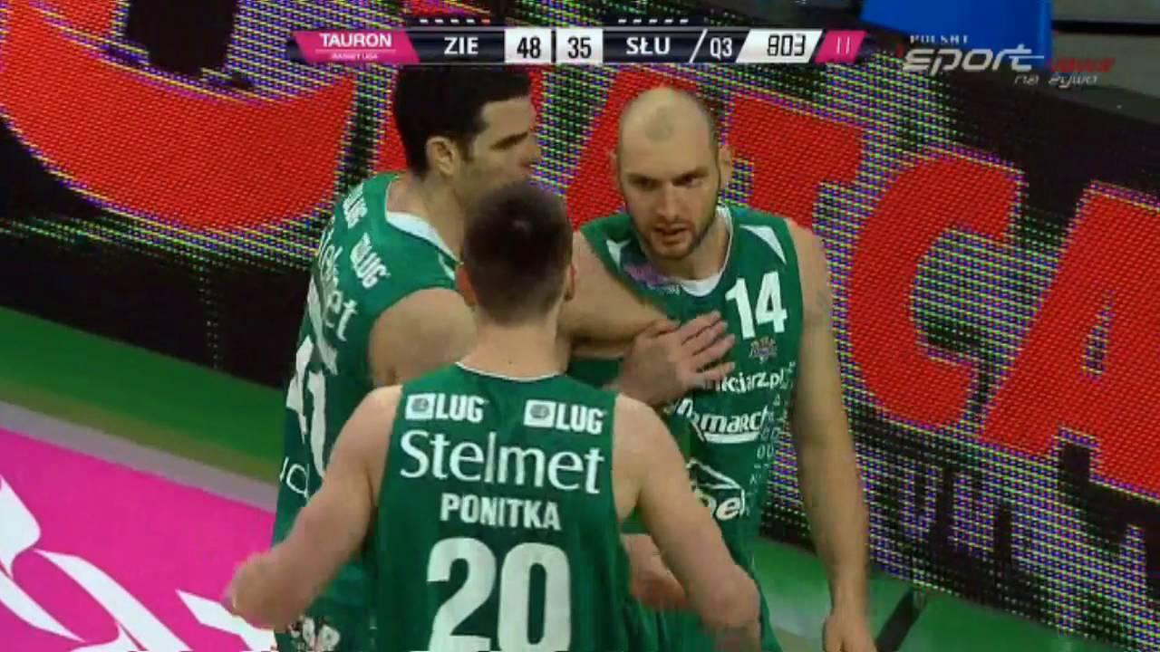 Vlad-Sorin Moldoveanu blokuje centra! #TBLPL