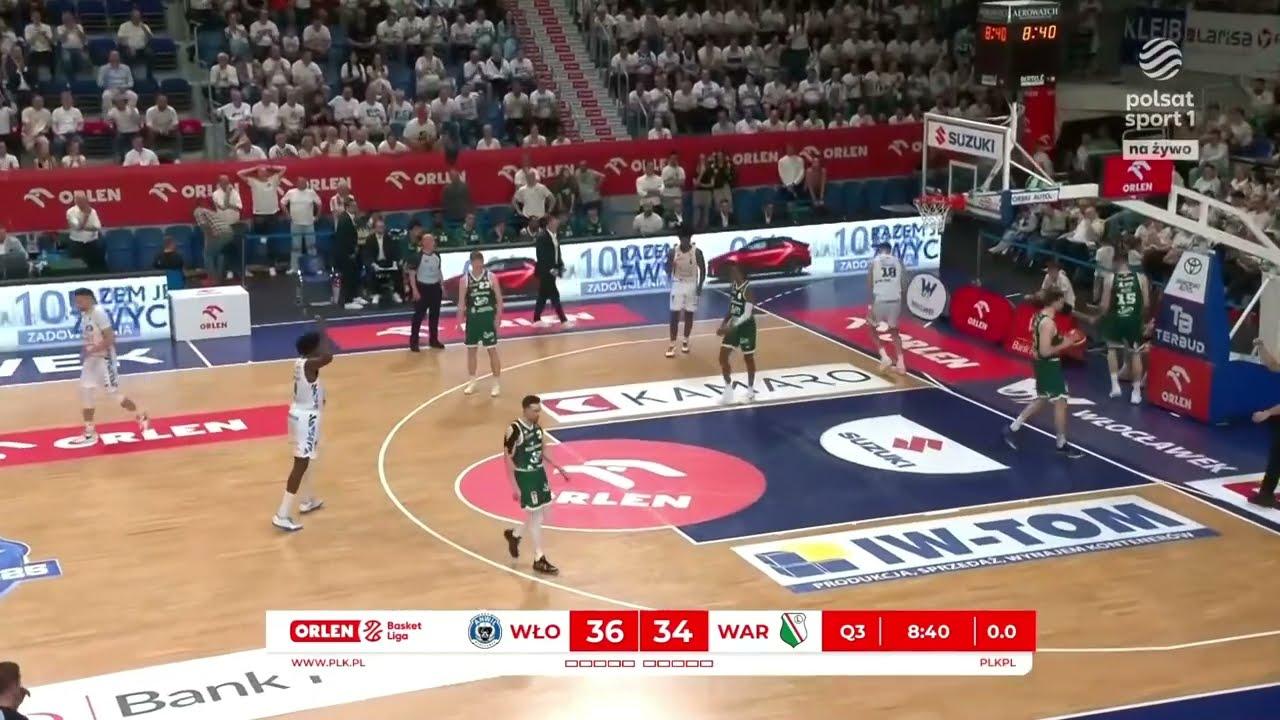 Nelson podaje, Petrasek pakuje