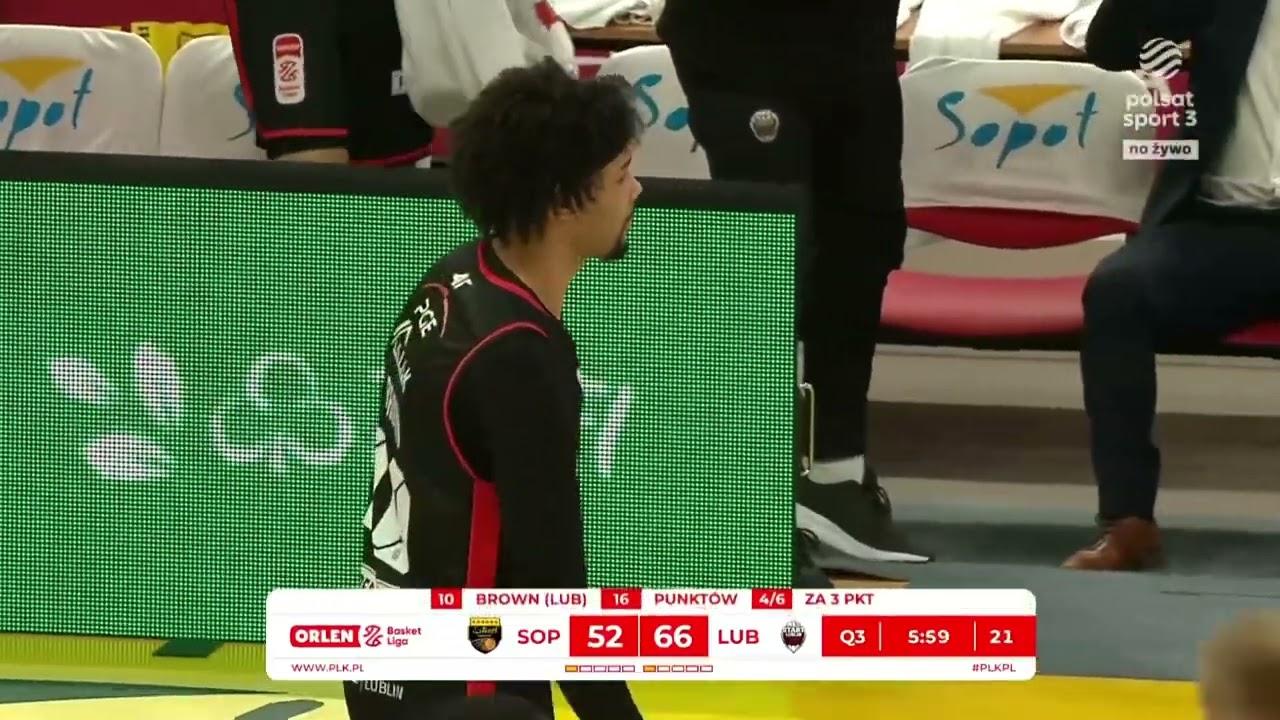 Steph... Tevin Brown! Co za trójka!