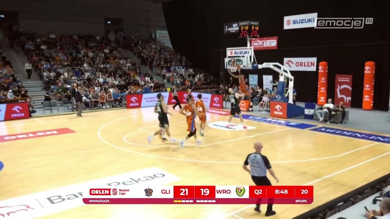 Alley-oop z faulem! #ORLENBasketLiga #PLKPL