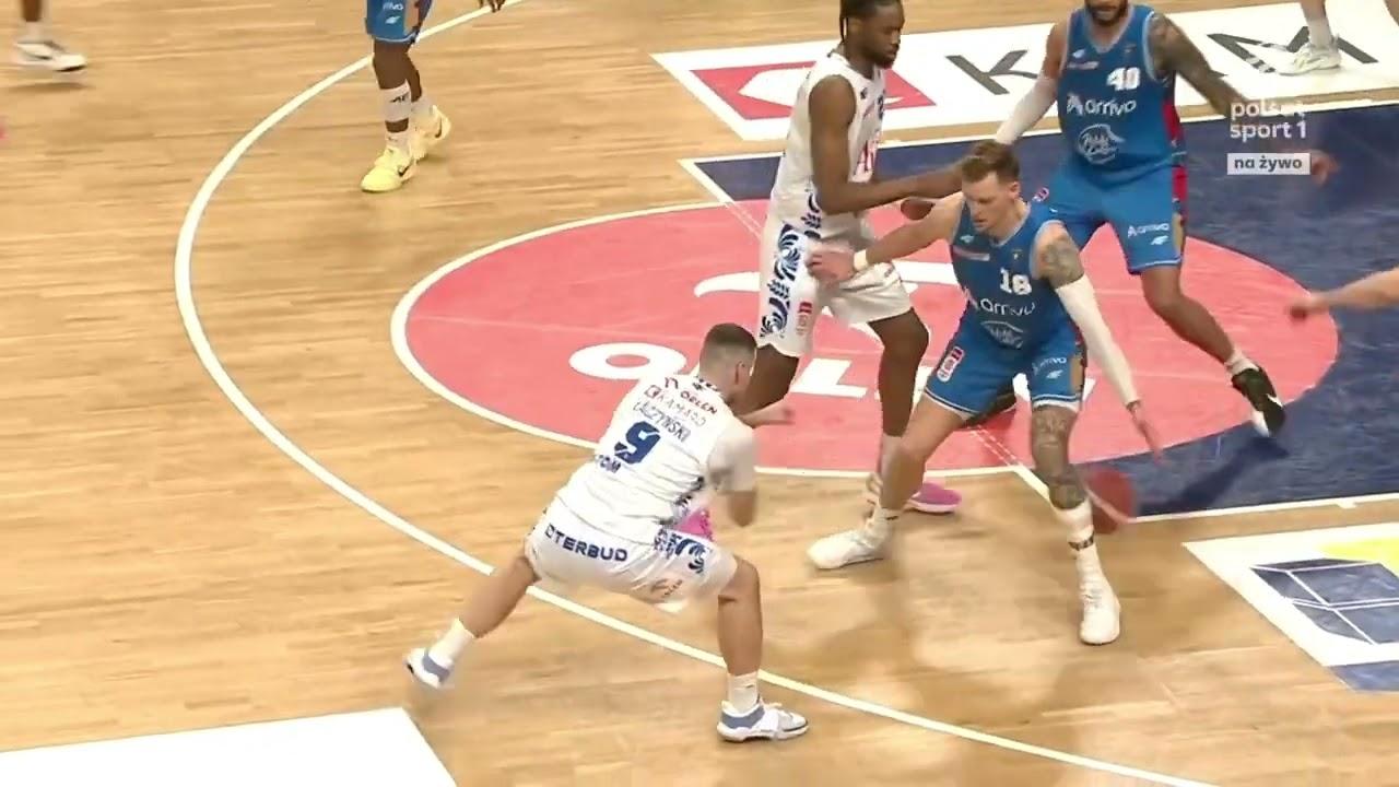 MEGA ASYSTA! Kamil Łączyński!