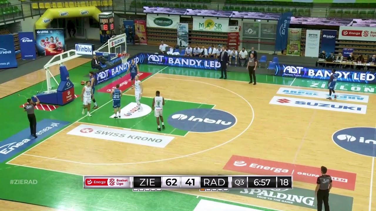 Marcel Ponitka z góry z faulem! #EnergaBasketLiga #PLKPL