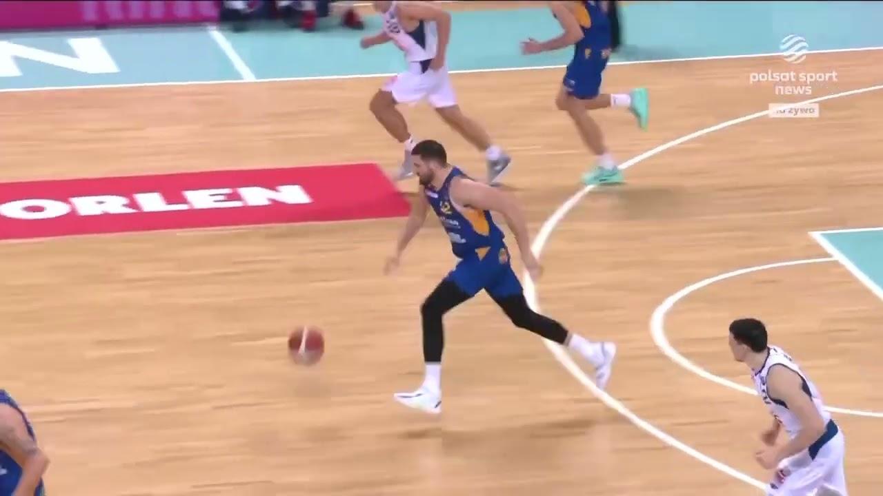 Artur Łabinowicz! Co za blok! #ORLENBasketLiga #PLKPL
