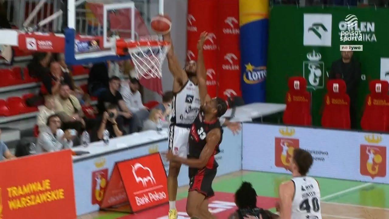 MEGA WSAD! Jayvon Graves nad centrem!