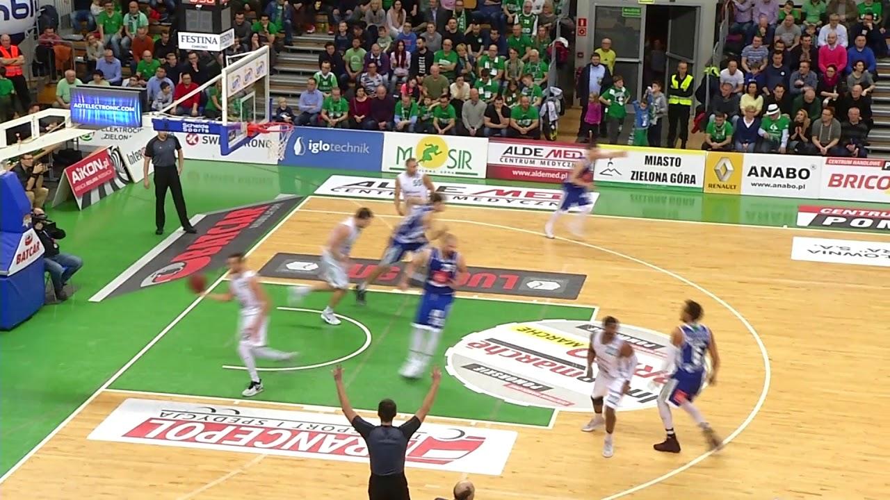 Skrót meczu Stelmet BC Zielona Góra - Anwil Włocławek 94 : 83