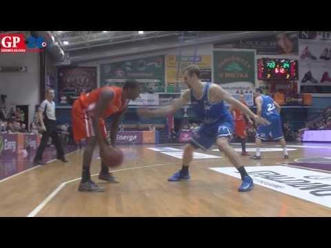 Skrót meczu. Energa Czarni Słupsk - Anwil Włocławek 64-71