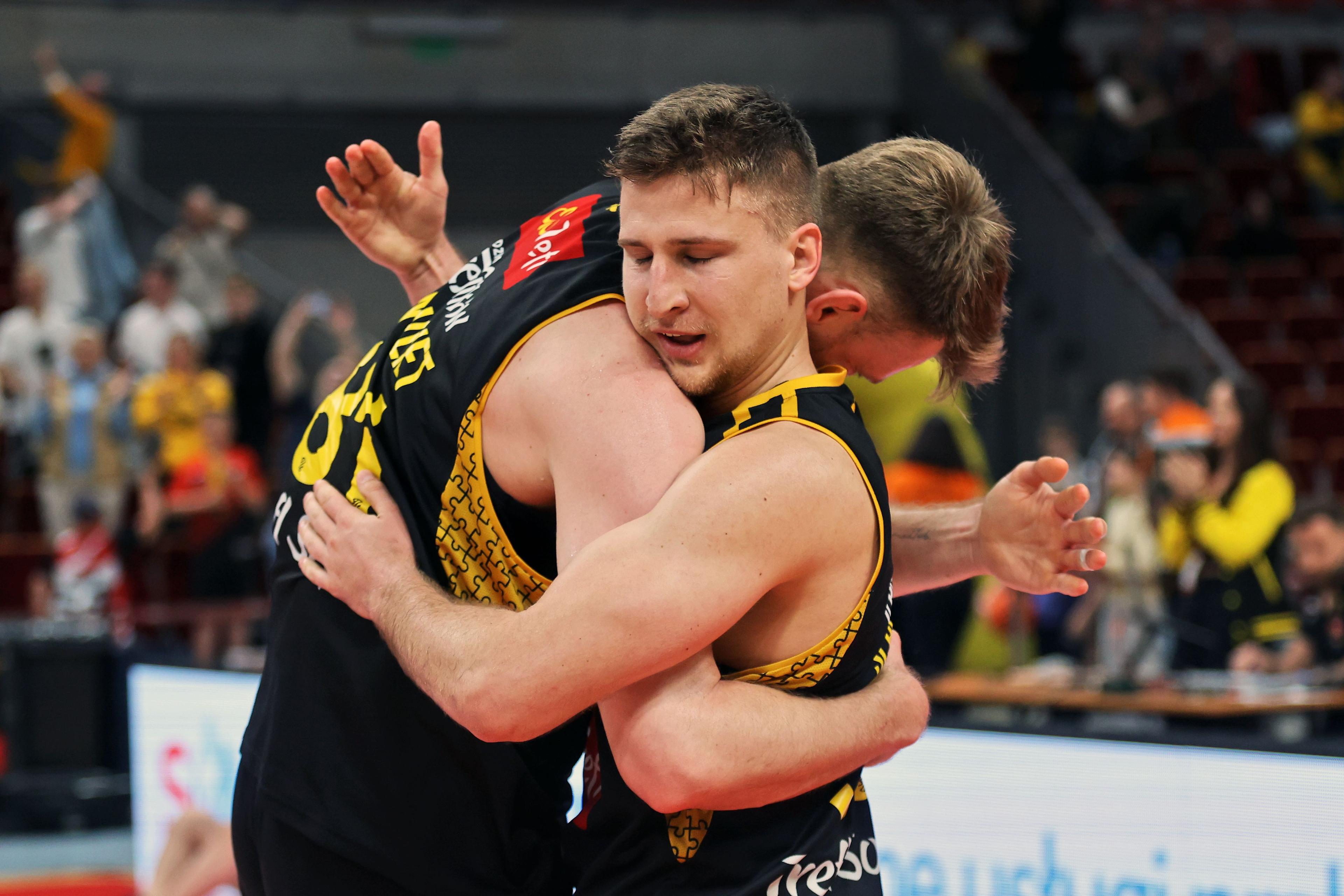 MKS - Trefl (4): Emocje w Dąbrowie Górniczej, półfinał dla sopocian!