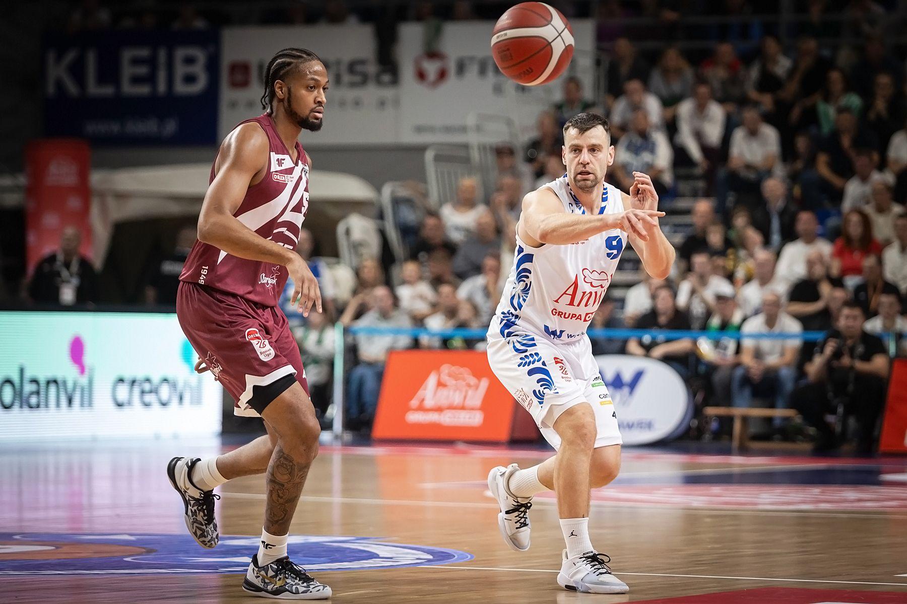 Anwil lepszy od PGE Spójni po wyrównanym meczu