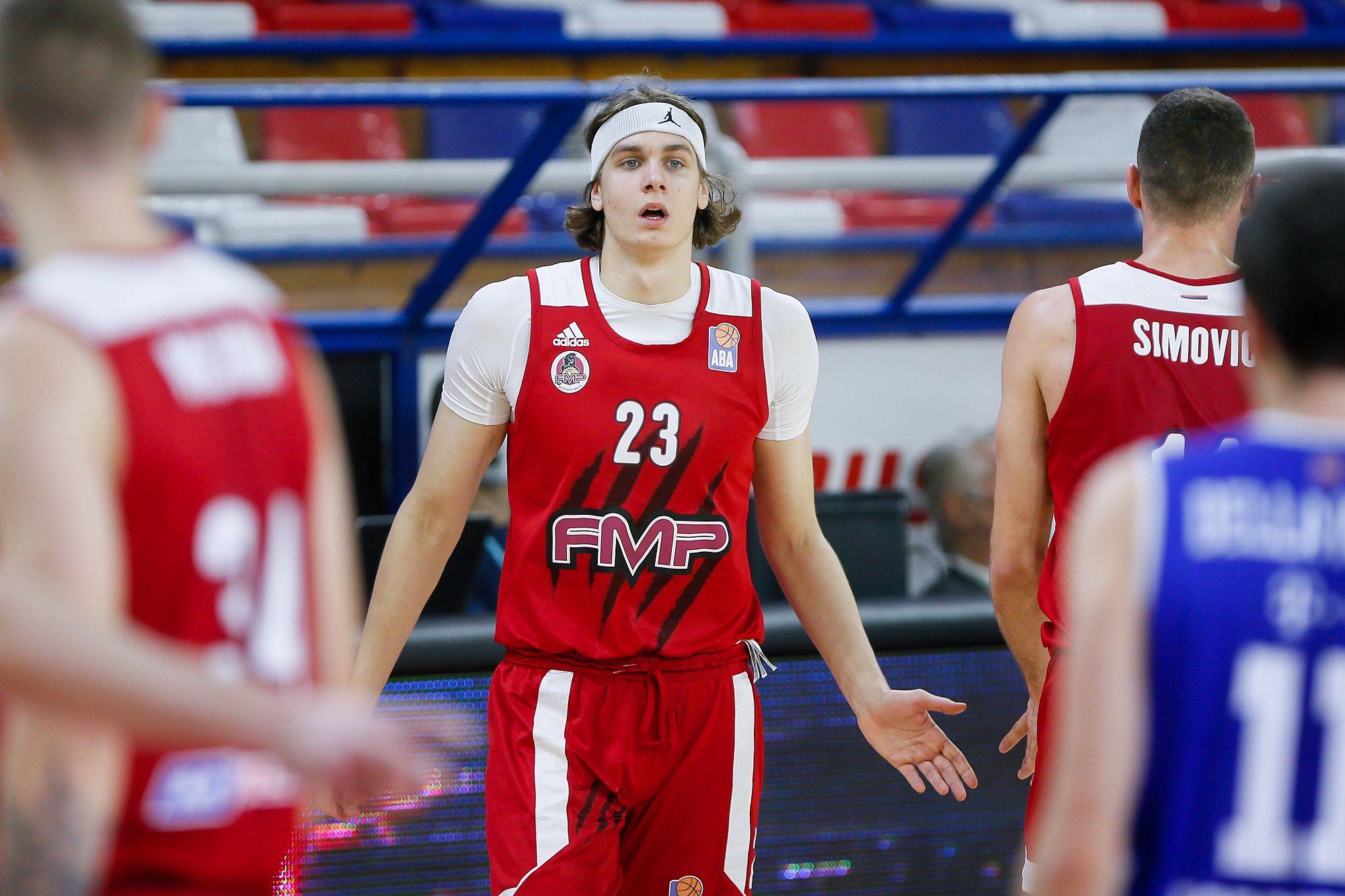 Nemanja Popović w Kingu