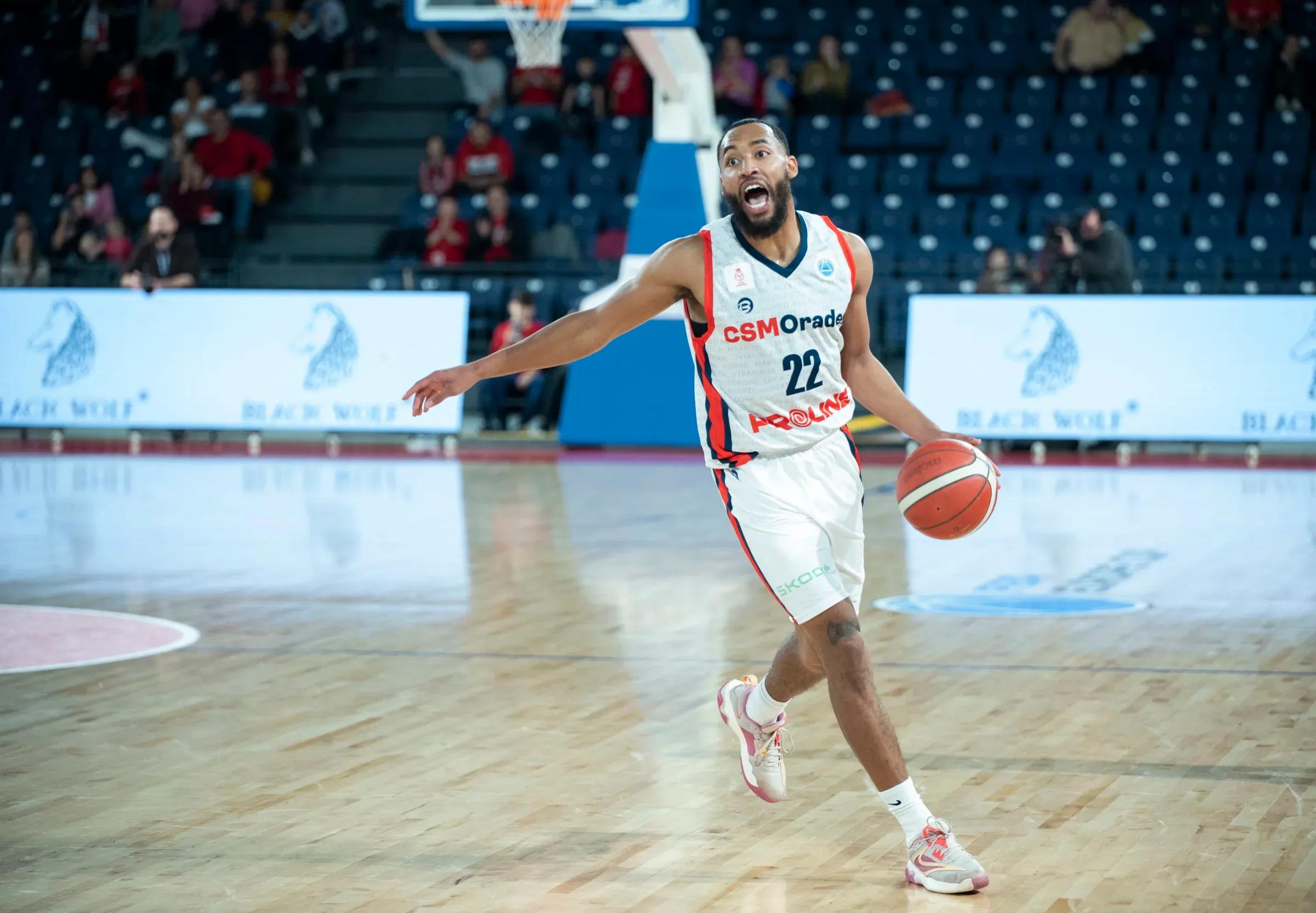 Pearson wzmacnia Anwil