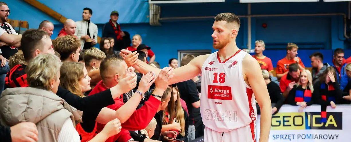 Szymon Tomczak: Podtrzymać dobre opinie