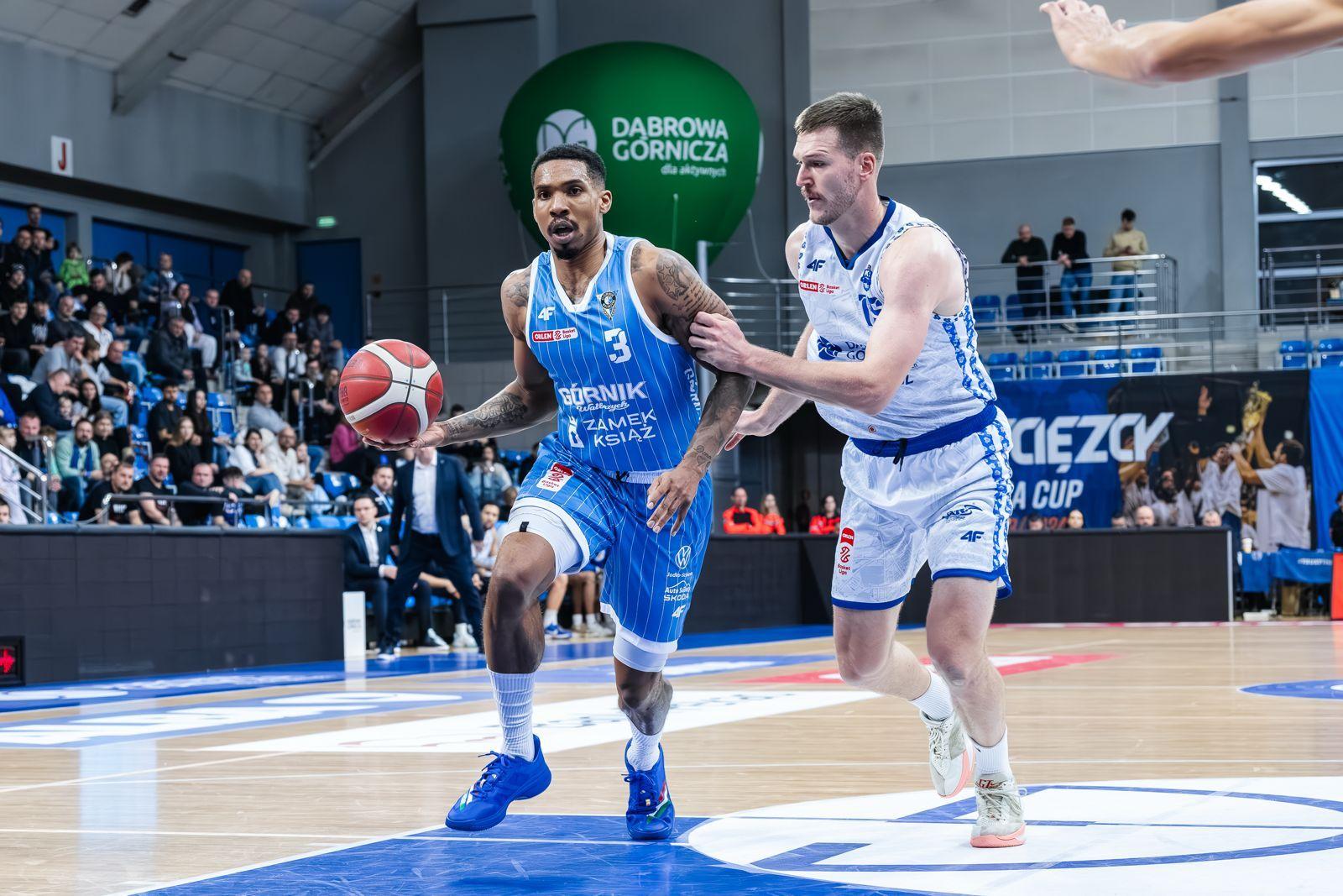 Górnik Zamek Książ wygrywa z MKS