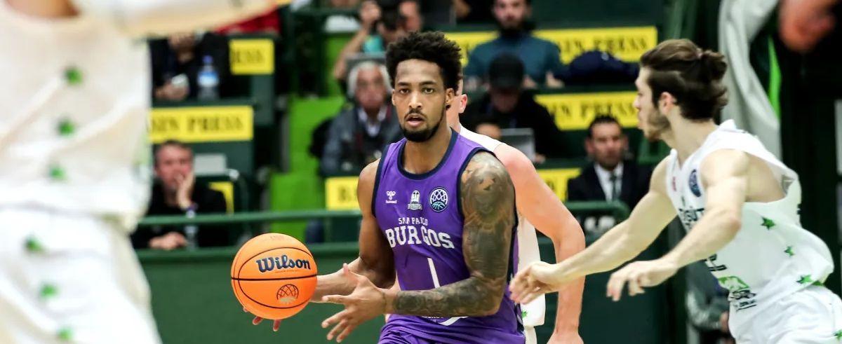 JP Tokoto dołącza do PGE Startu