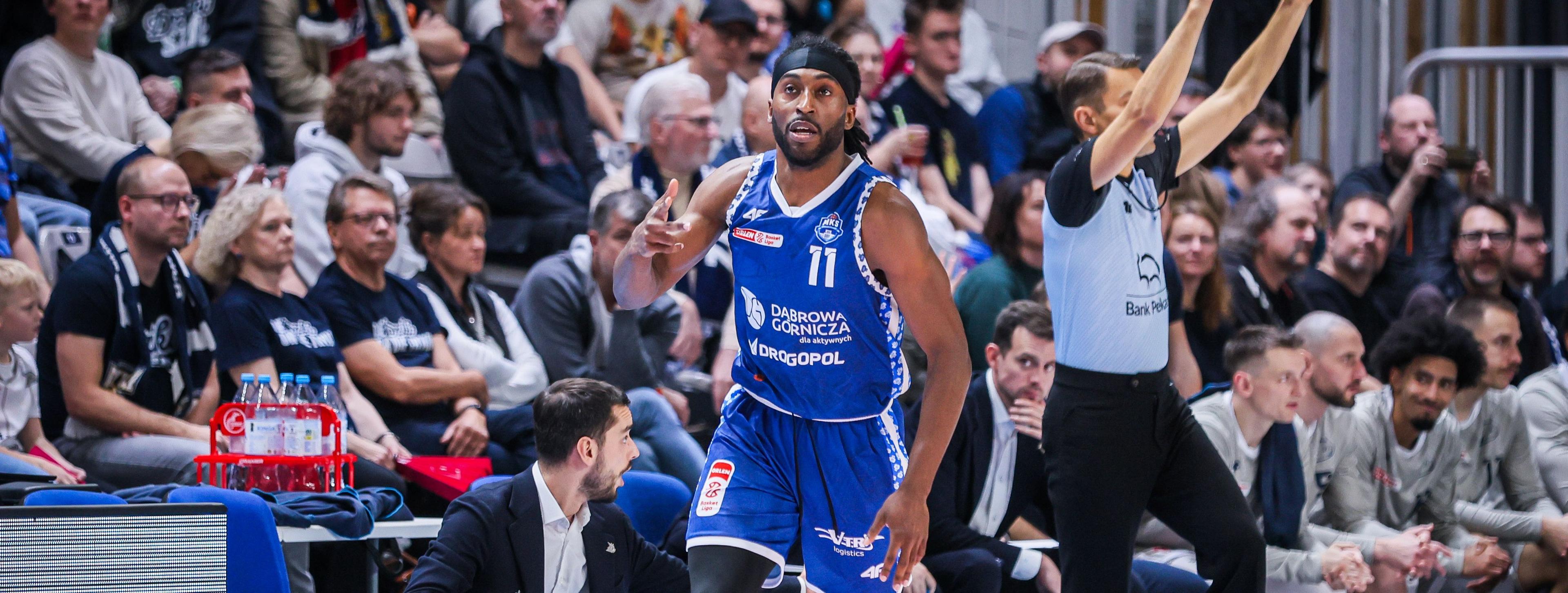 Ronald Curry: Gra w OBL uczy pokory