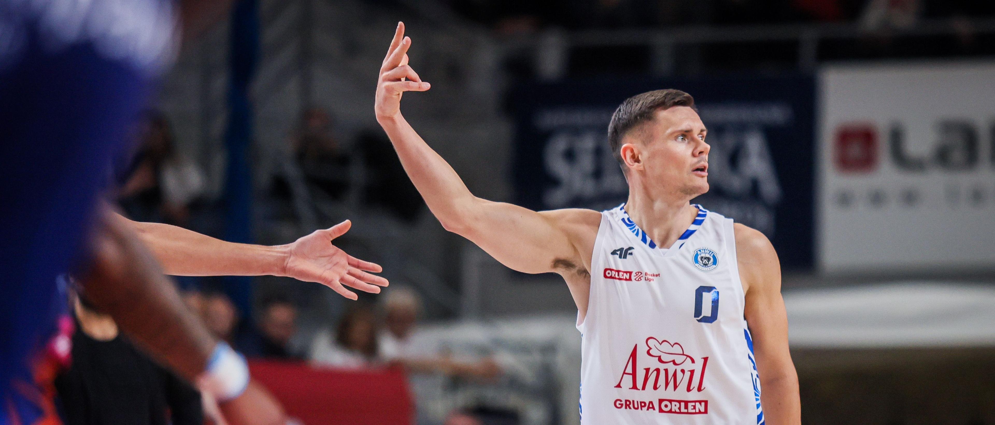 Elvar Fridriksson MVP 1. kolejki OBL