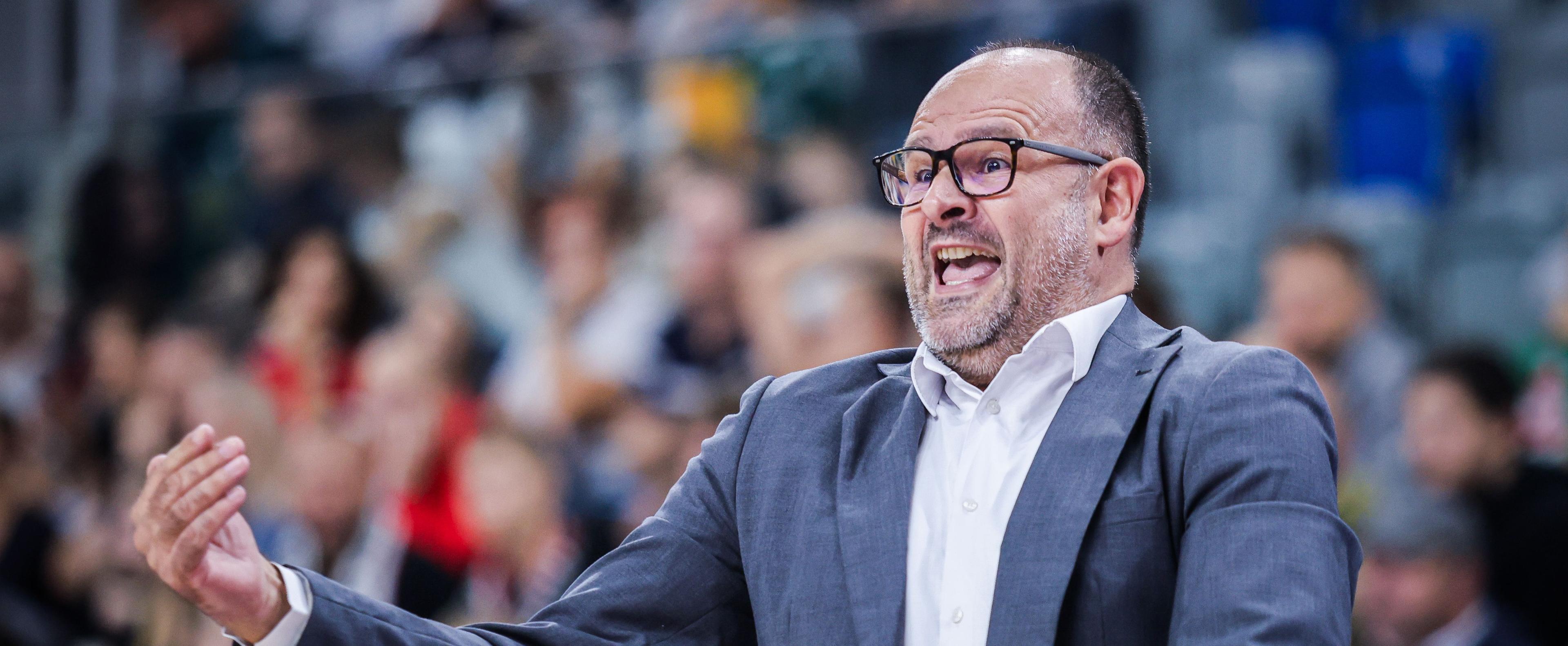 Skelin nowym trenerem Energa Czarnych