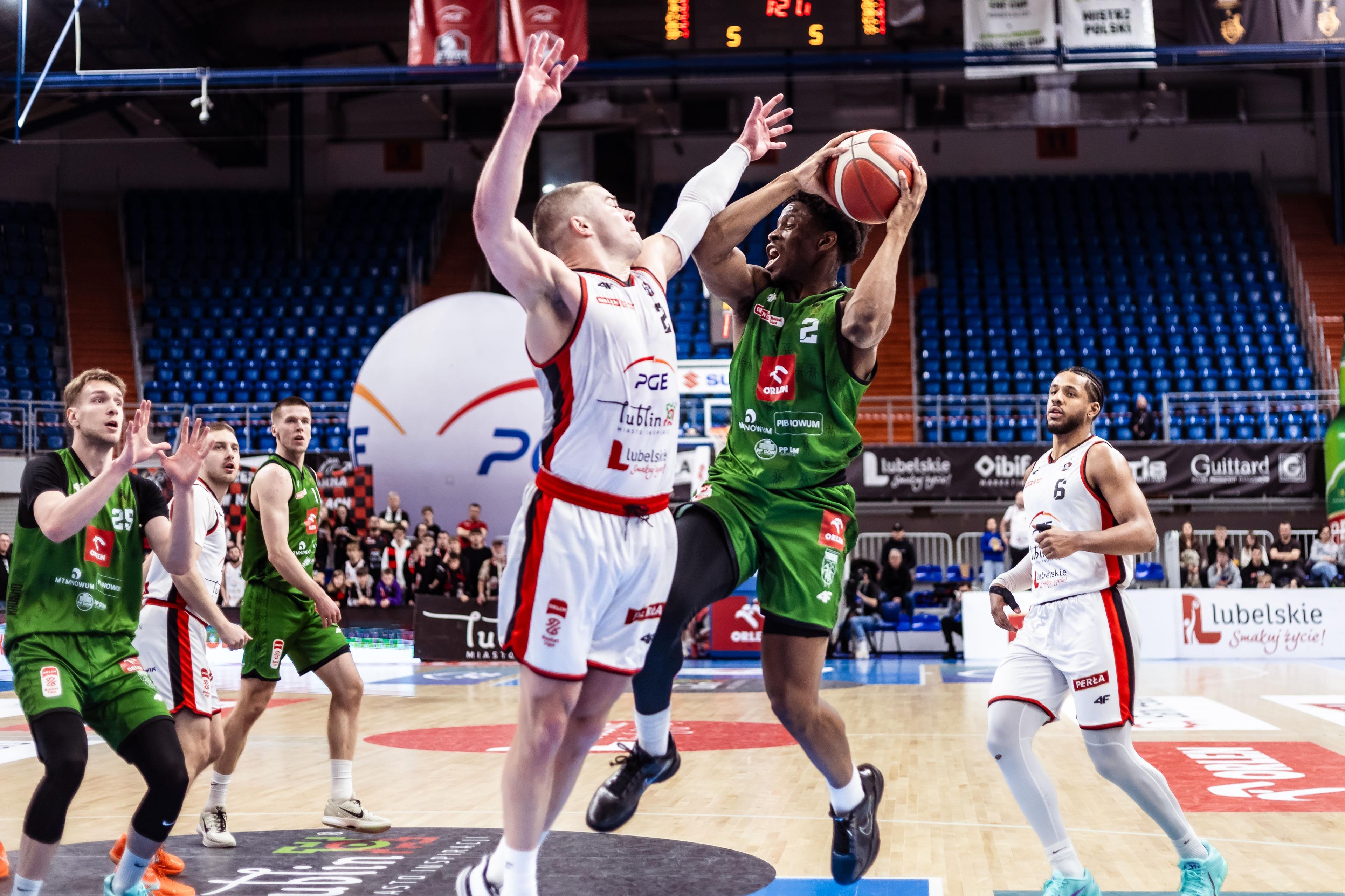 Miasto Szkła wygrywa w Lublinie!