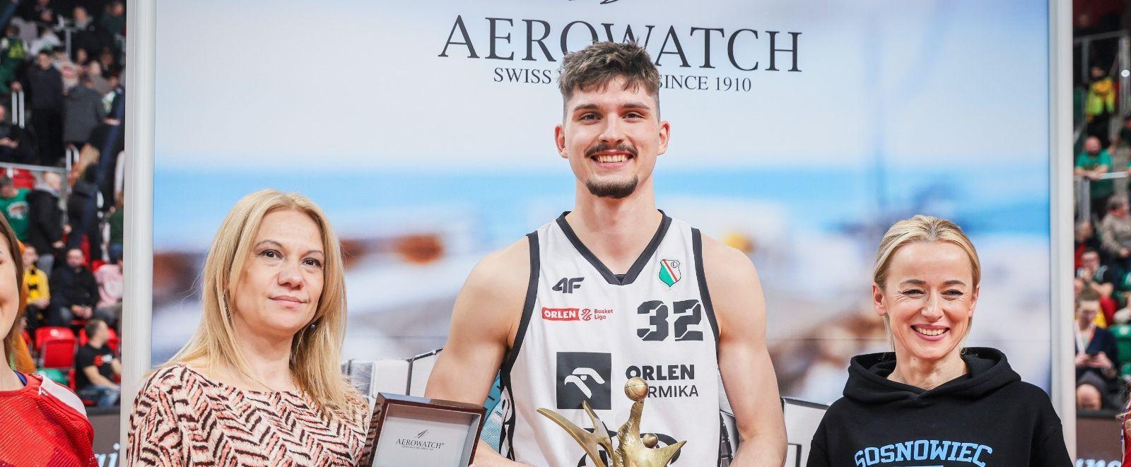 Aerowatch Konkurs Rzutów za 3 Punkty dla Maksymiliana Wilczka