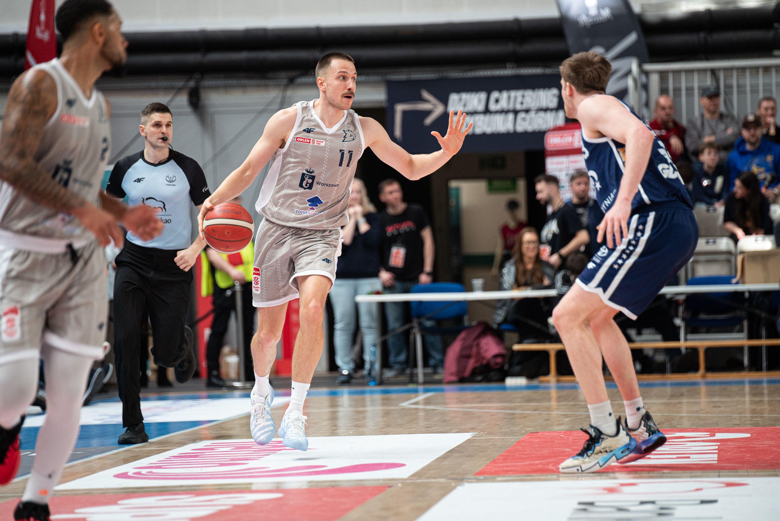 Dziki pokonują AMW Arkę