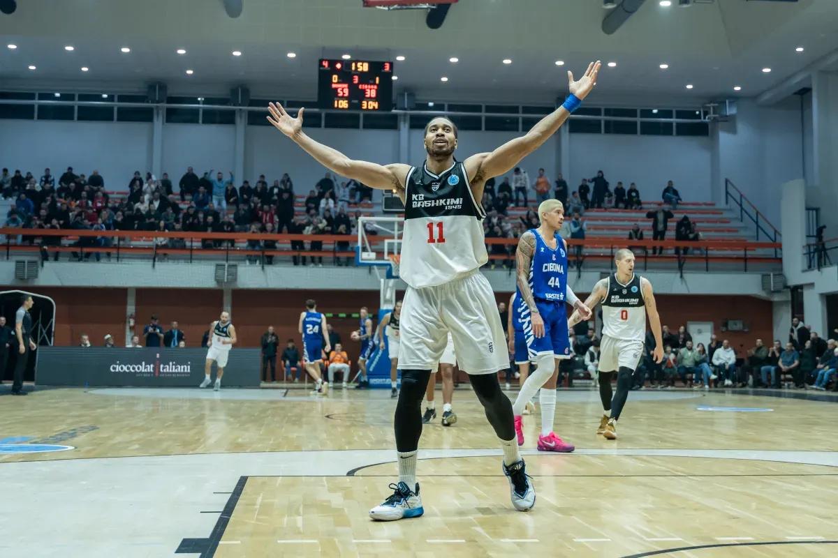 Isaiah Cousins zagra w Toruniu
