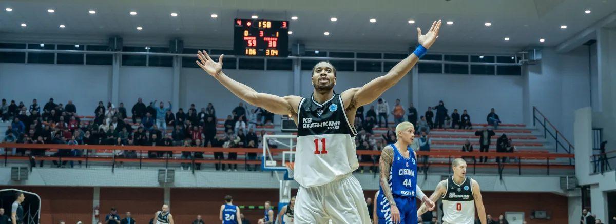 Isaiah Cousins zagra w Toruniu