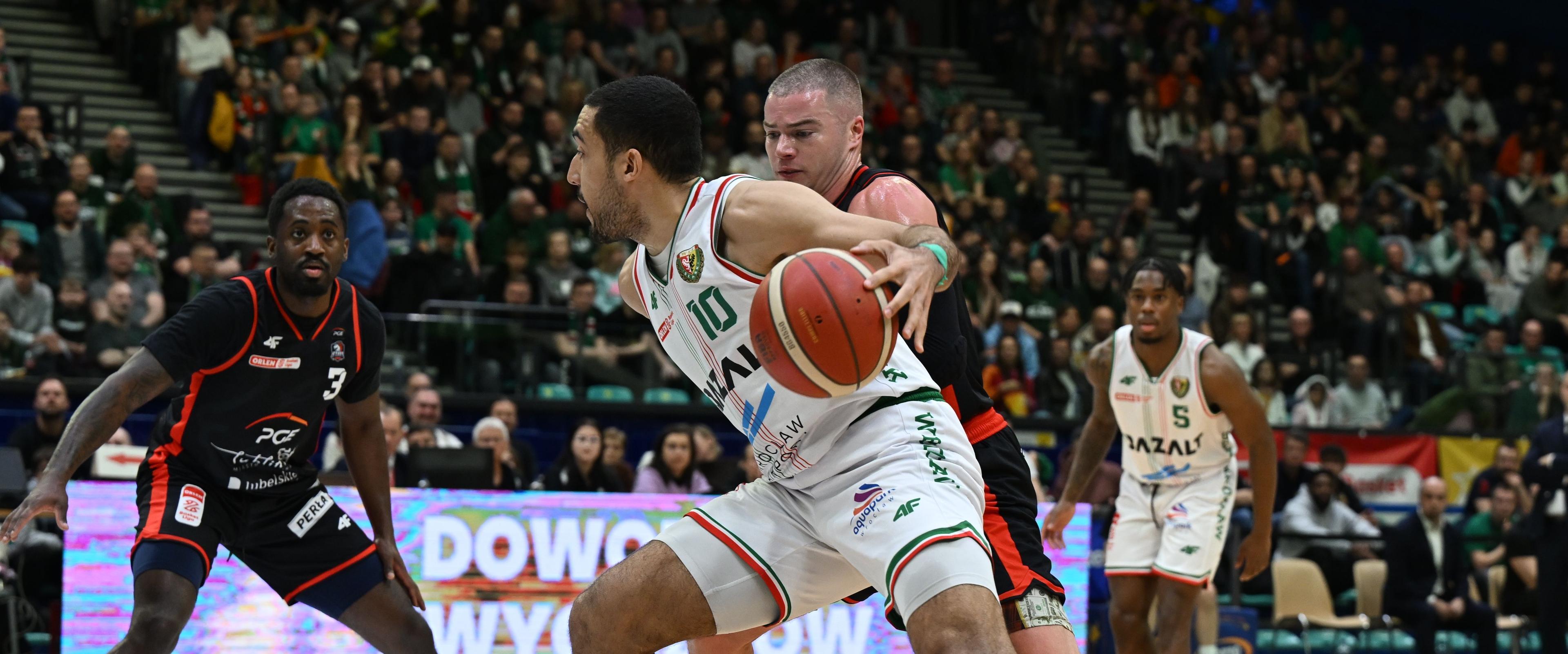 WKS Śląsk po dogrywce pokonuje PGE Start